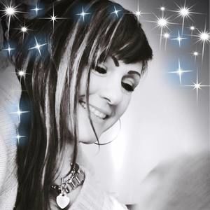 Meet your Posher, Tina